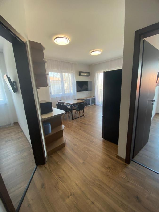 Black Brothers Wellness Apartments Siófok Esterno foto