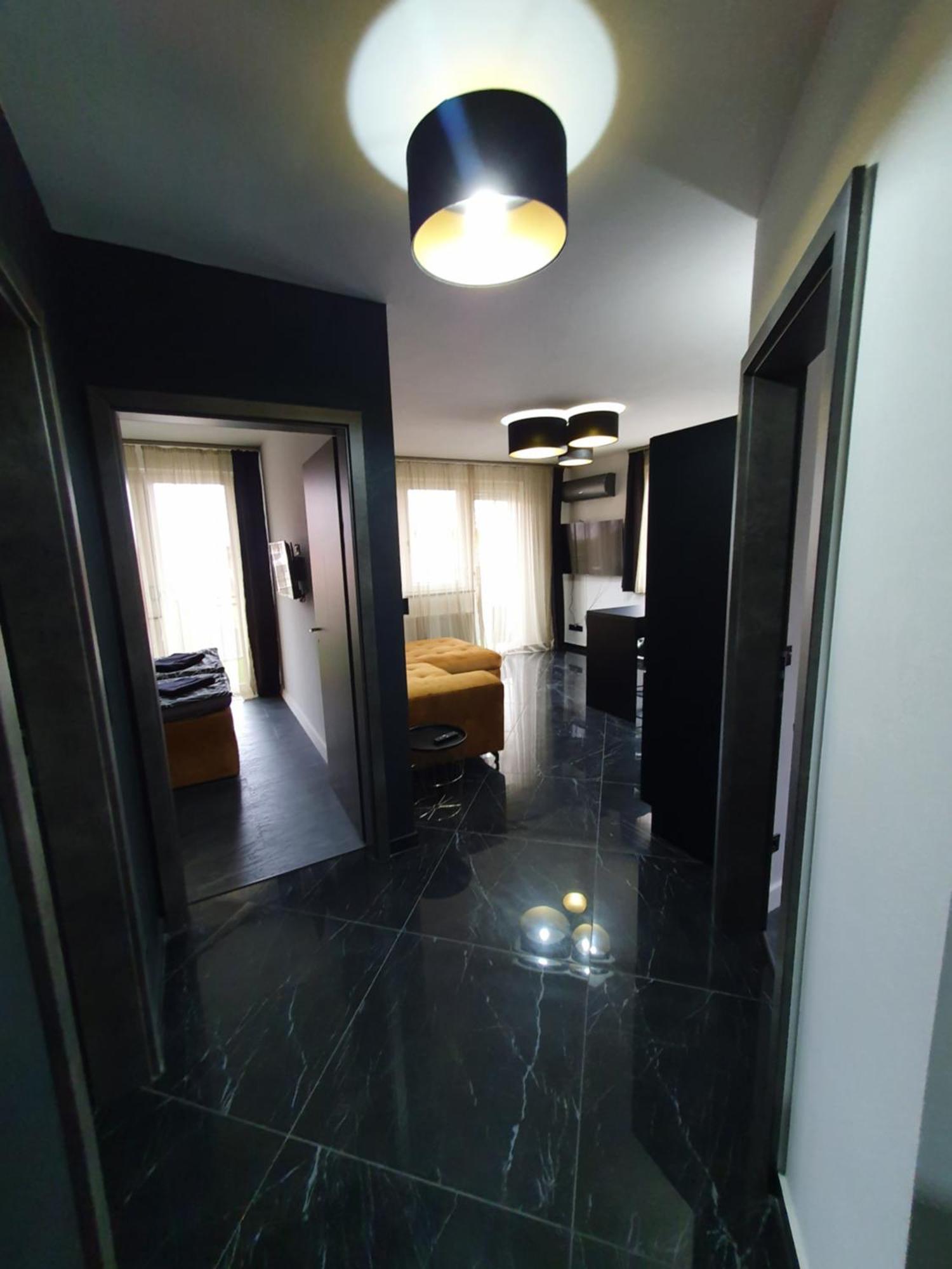 Black Brothers Wellness Apartments Siófok Esterno foto