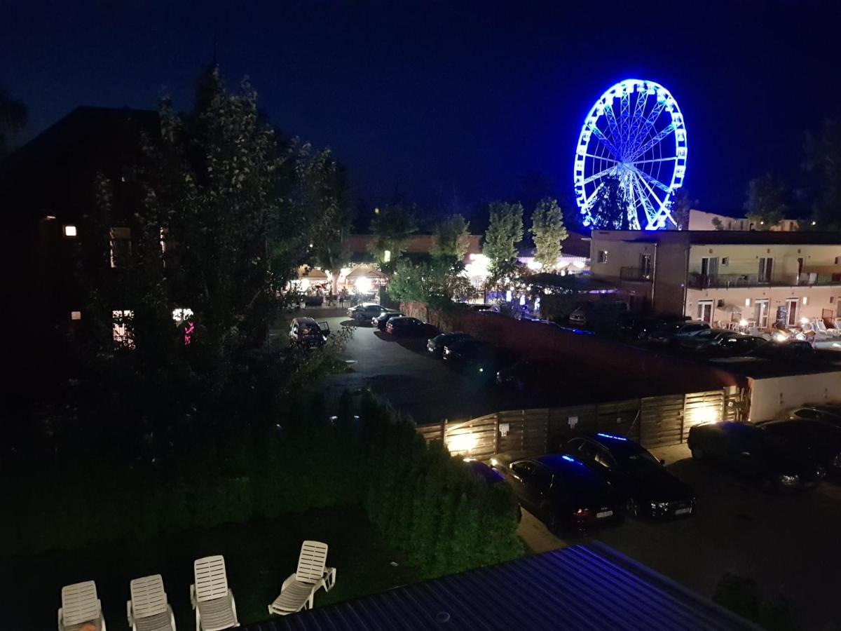 Black Brothers Wellness Apartments Siófok Esterno foto